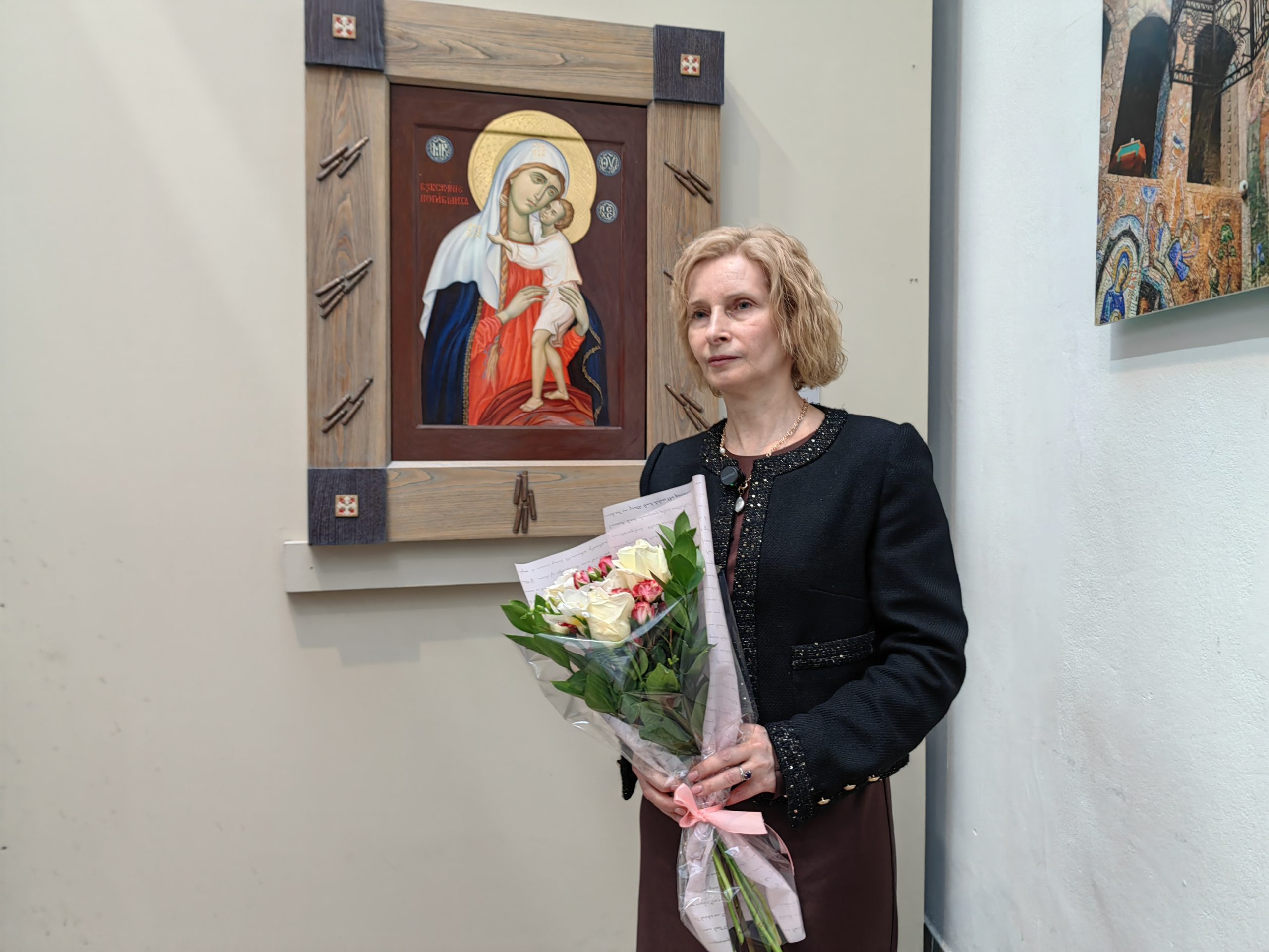 Софья Мачигина привезла икону на выставку «Видеть и слышать»