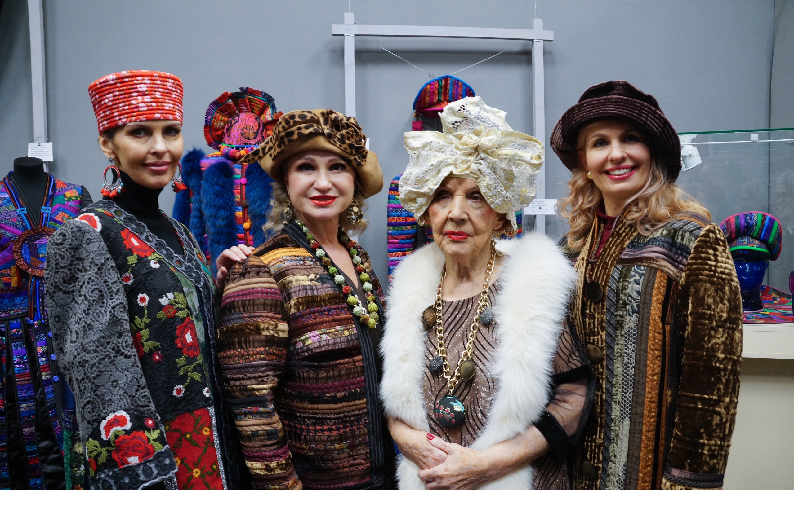 Художник — модельер Татьяна Смирнова отметила 95 лет