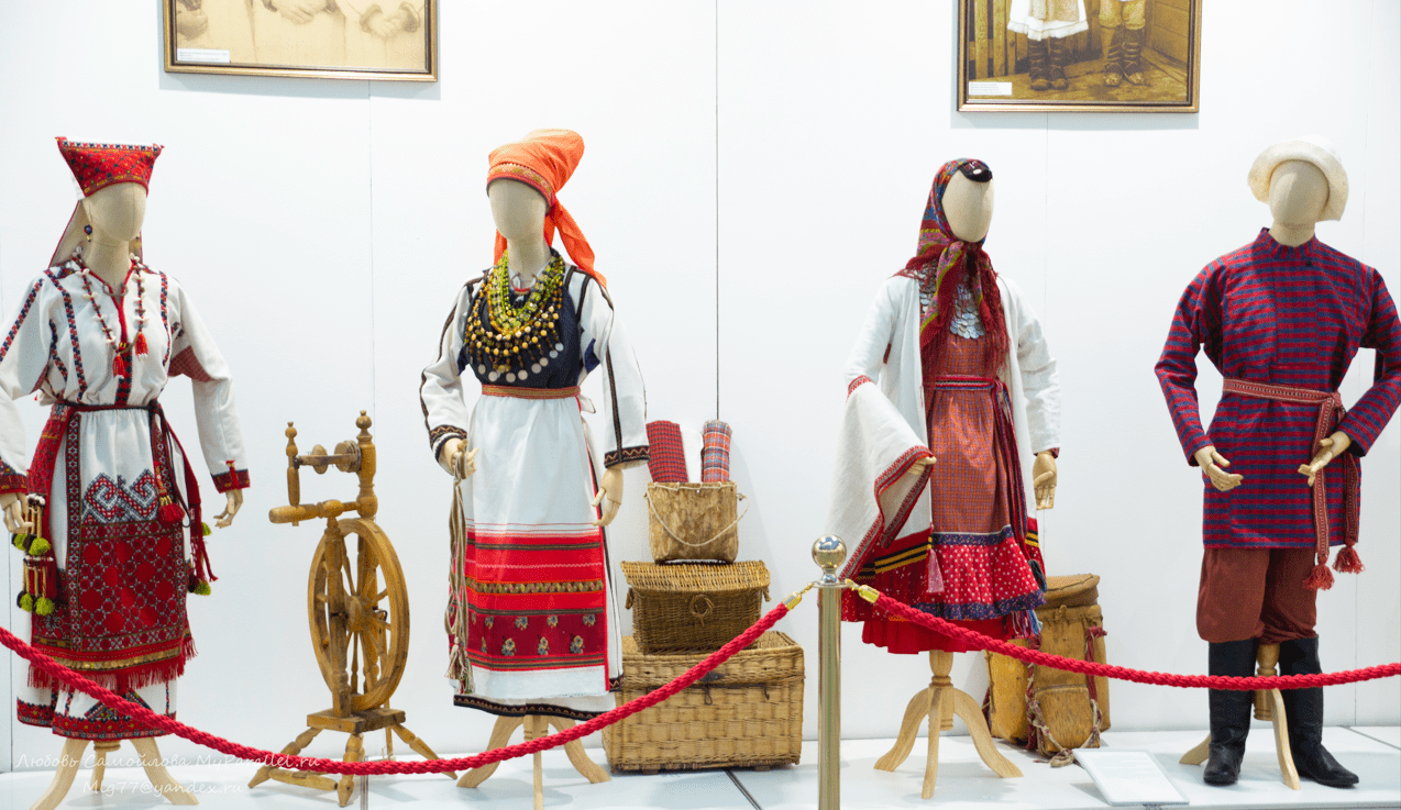 Выставка татарской одежды